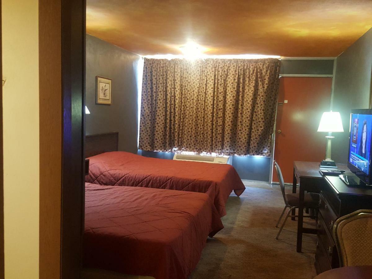 Mound Haven Motel Brookville Екстериор снимка